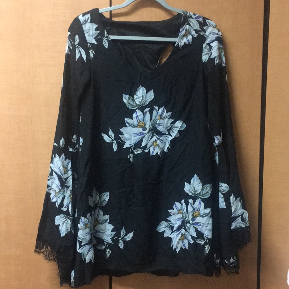 Black floral shift dress